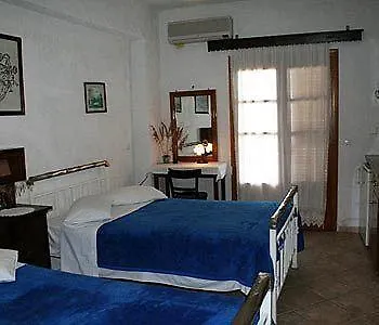 Hotell Keramos
