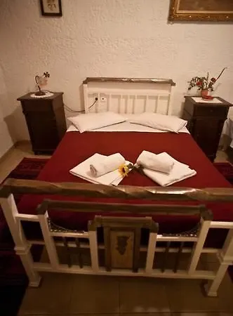 Keramos Hotell